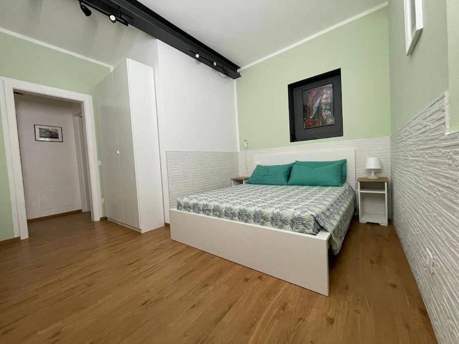 Cairoli Apartment Равенна Экстерьер фото